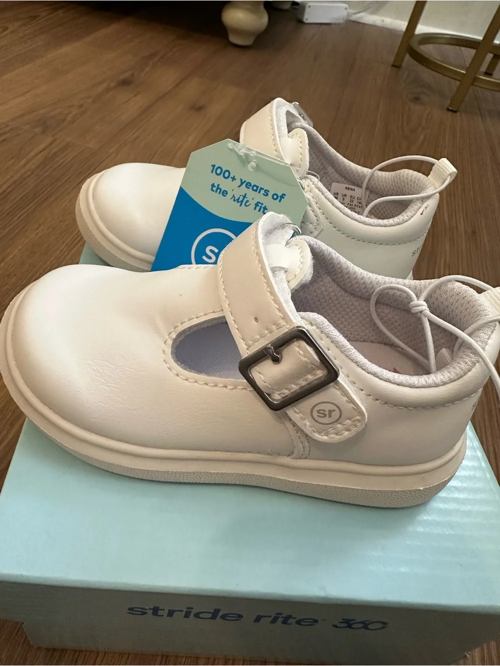 Stride Rite Girls White T-Strap Buckle Mary Jane Shoes